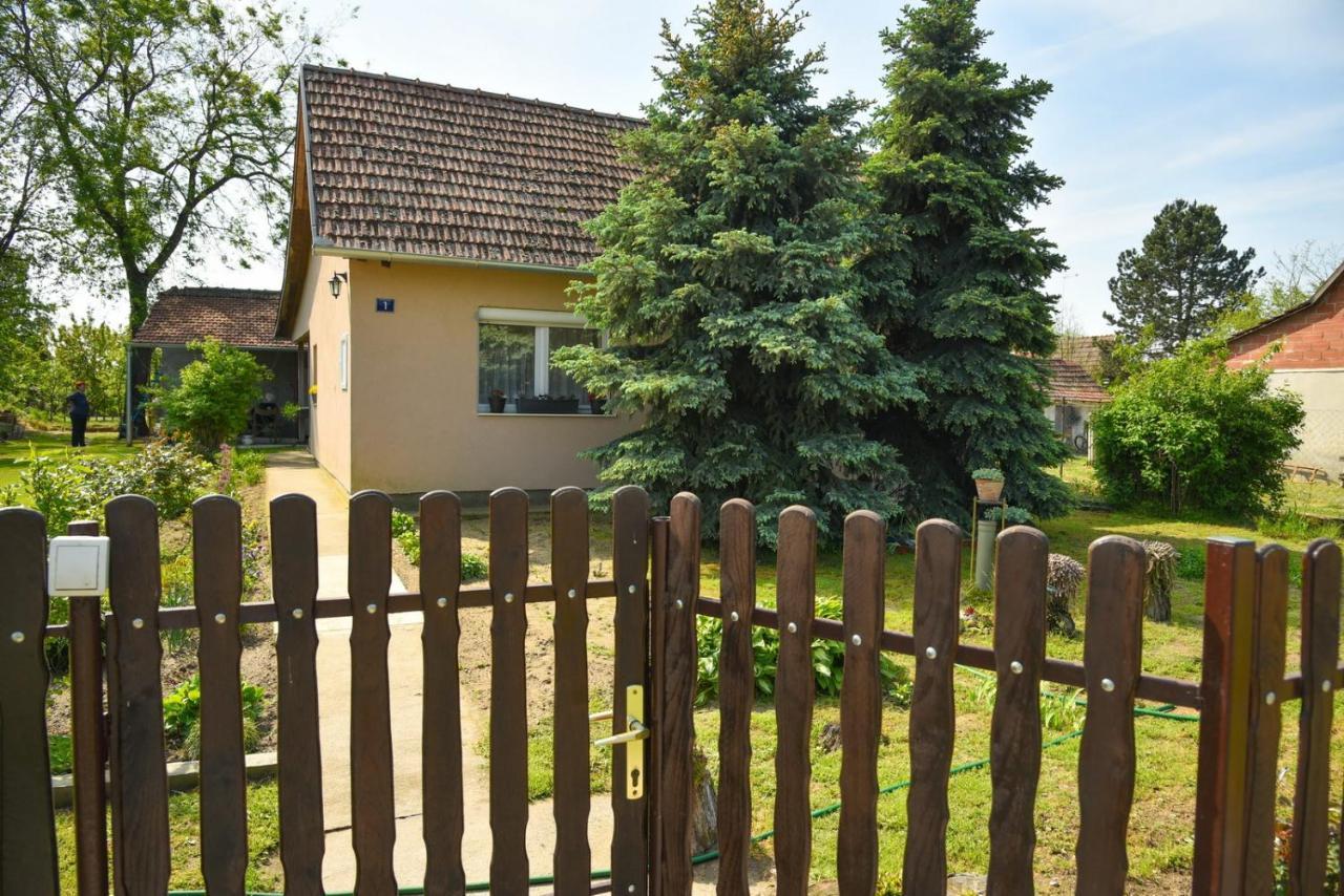 Penzion Sobe Masa Subotica Exteriér fotografie